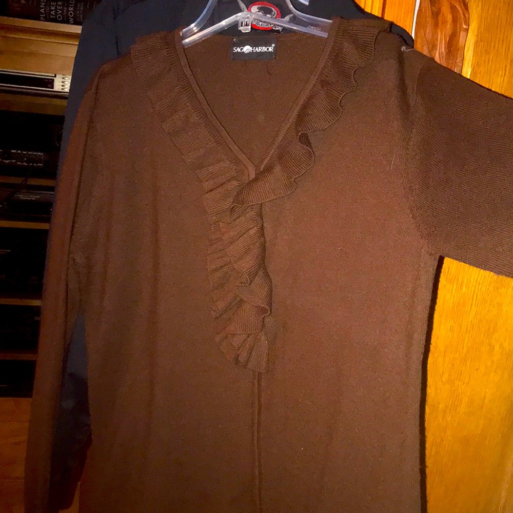 Sag Harbor brown cashmere feel sweater Large